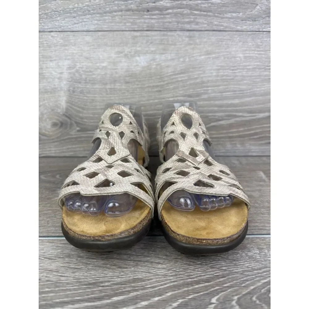Naot Rebecca Women’s Sz 9/EU 40 Metallic Beige Snakeskin Print Leather Sandal